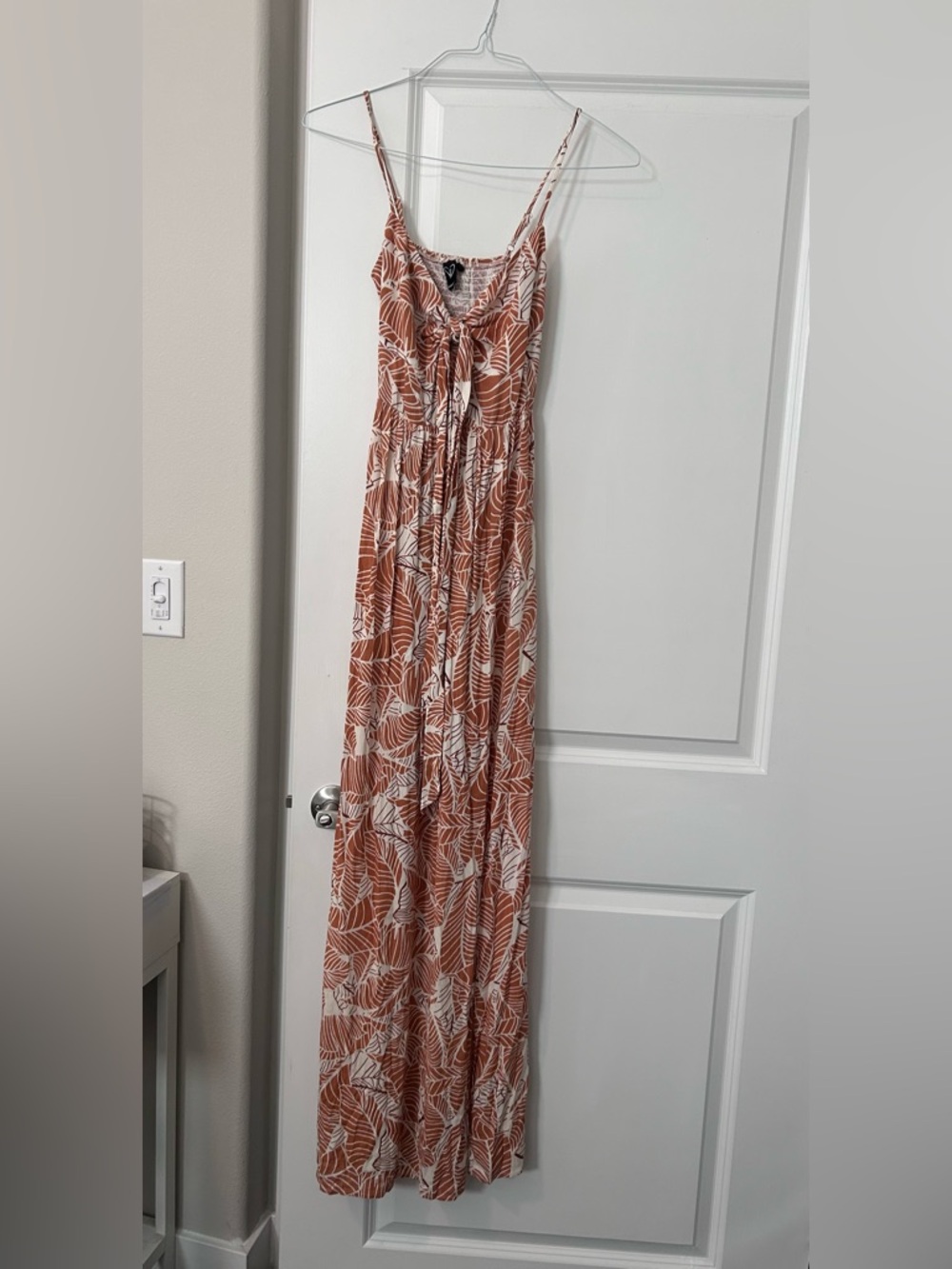 Windsor Rust and Cream Leaf-Print Tie-Front Dress